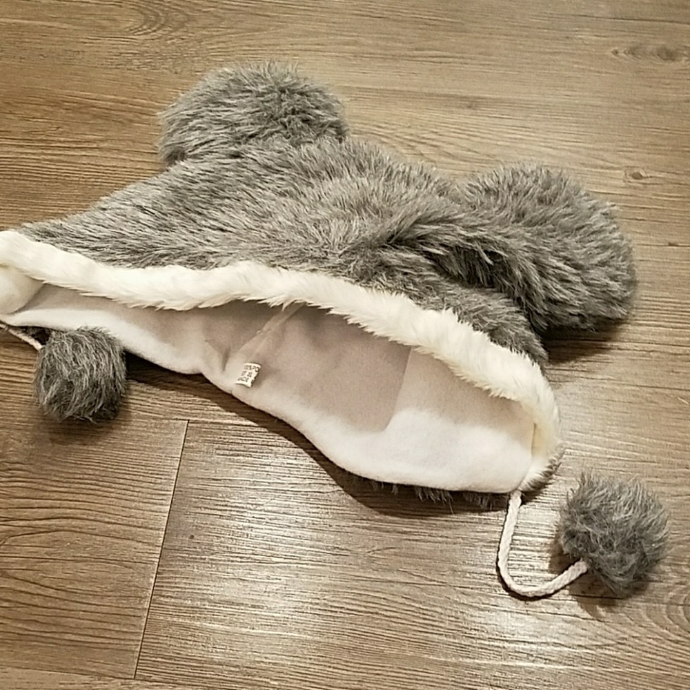 Hat - Picture 2 of 2